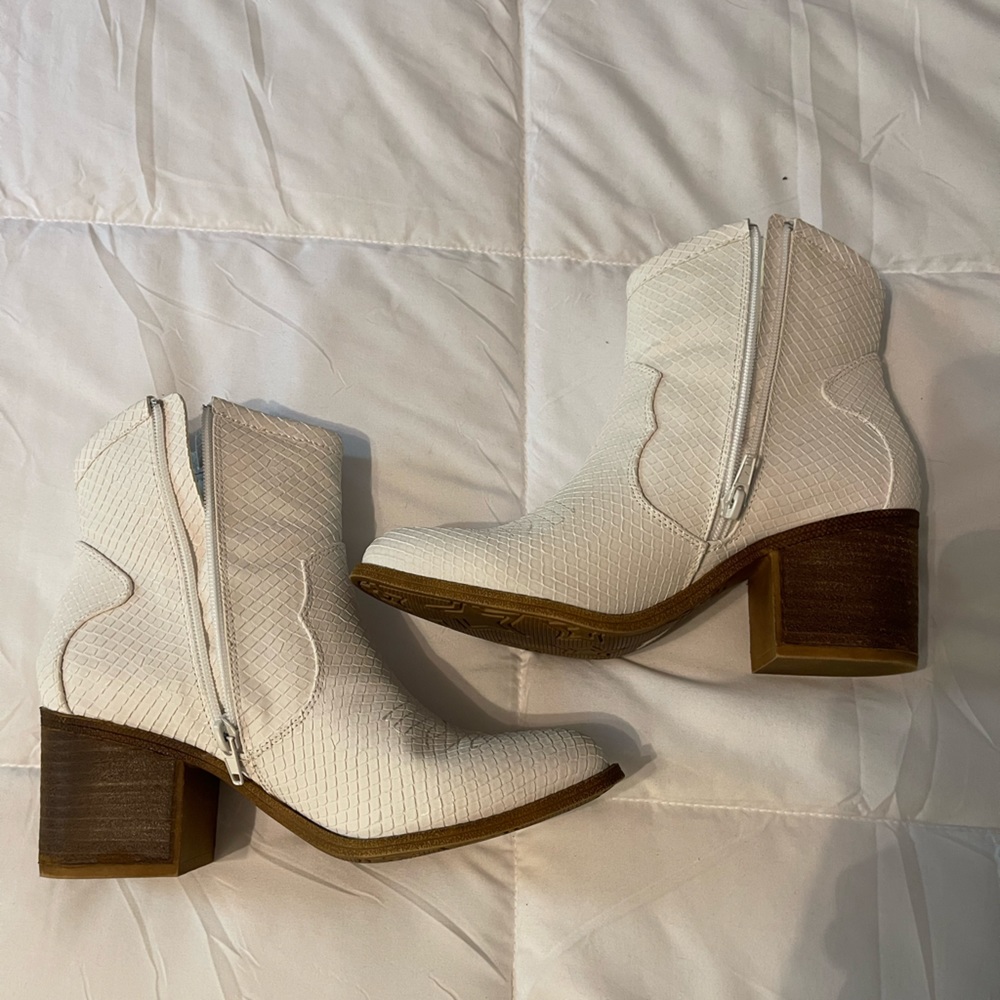 Snakeskin Cowgirl Boots